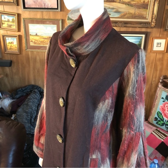 Unique Wool Blend Jacket - Picture 6 of 11